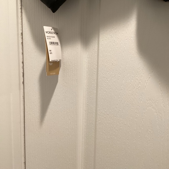 Michael KORS Girls Black Puffer Jacket with Pink Lining (Size 5/6) - Picture 5 of 7